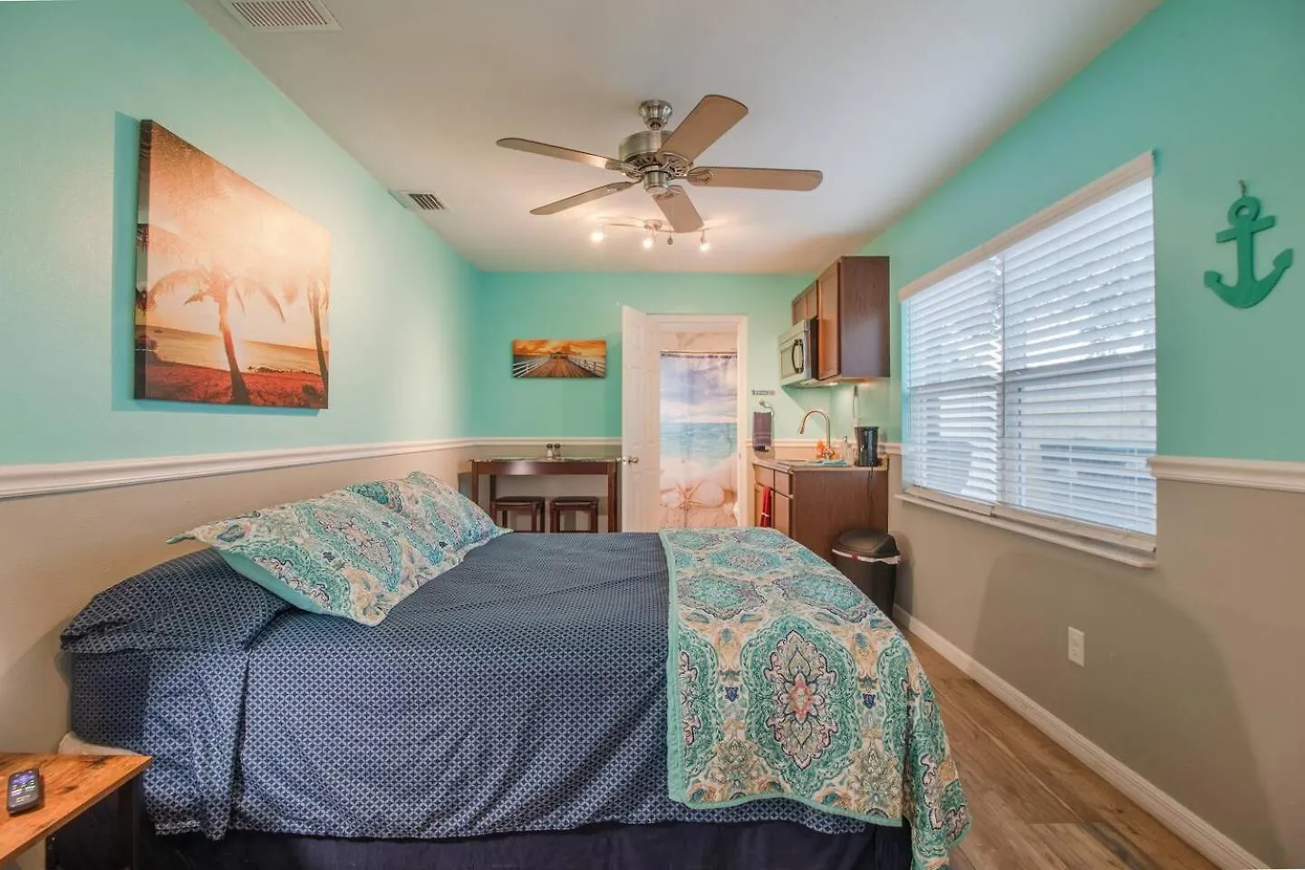 1Br Kitchenette Private & Pet-Friendly location
